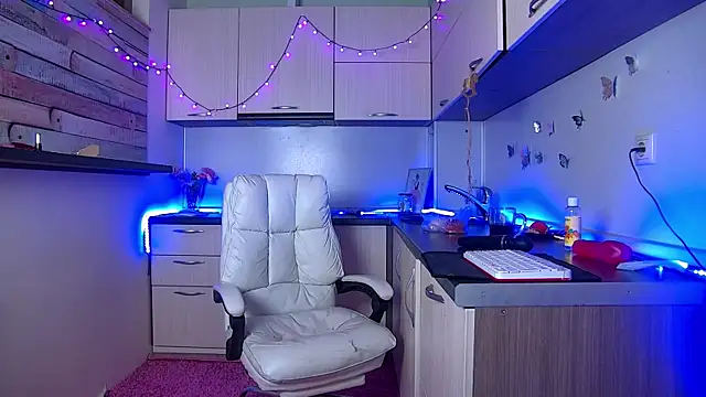 Skinny Nally online show from February 19, 2026, 1:12 am