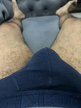 rajtheman2 online show from April 9, 2026, 6:46 pm