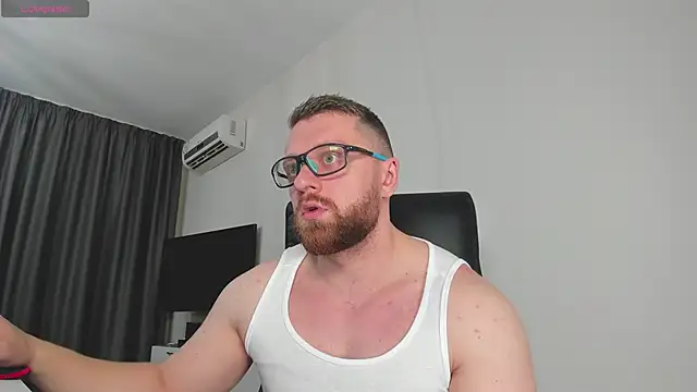 Findom guy online show from January 16, 2026, 10:41 am