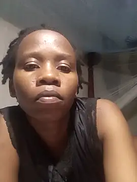 Snapshot of Queentesi chatting on March 7, 2025, 5:38 pm Queentesi online show from March 7, 2025, 5:38 pm