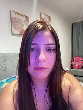 Zoe Lennoxx online show from June 18, 2026, 11:31 pm