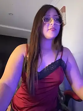 Zoe Lennoxx online show from July 8, 2026, 2:49 am