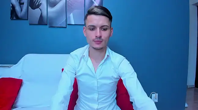 andboyfor6 online show from February 23, 2025, 12:37 pm