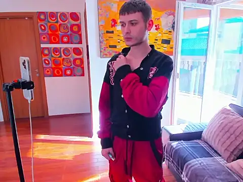 andboyfor6 online show from April 16, 2026, 5:41 am