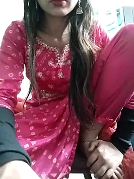 Snapshot of Noor_Darliing chatting on February 11, 2025, 9:35 pm Noor Darliing online show from February 11, 2025, 9:35 pm