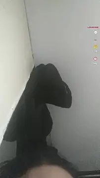 Snapshot of Victor-and-shelly chatting on December 9, 2024, 11:13 pm Victor-and-shelly online show from December 9, 2024, 11:13 pm