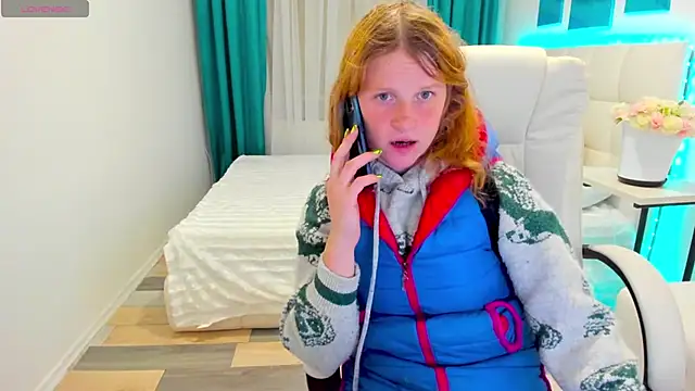 Snapshot of Kathlyn__Heath chatting on October 1, 2025, 6:47 pm Kathlyn Heath online show from October 1, 2025, 6:47 pm