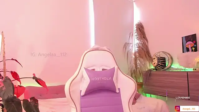 Anngel 1 online show from February 14, 2026, 2:47 pm