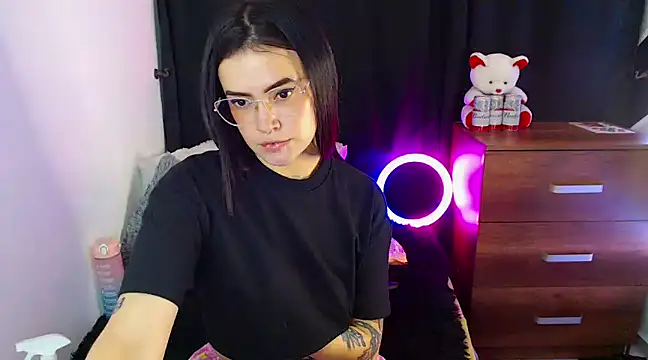 Isa Maiden1 online show from December 28, 2024, 6:39 am