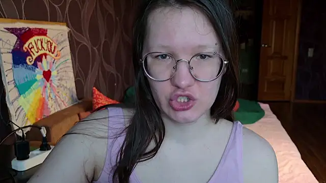 MiriamOr online show from November 10, 2025, 7:40 am