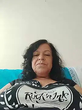 mariy522 online show from July 6, 2026, 4:42 pm