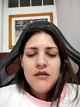 Mia Hampton online show from February 14, 2026, 2:52 am