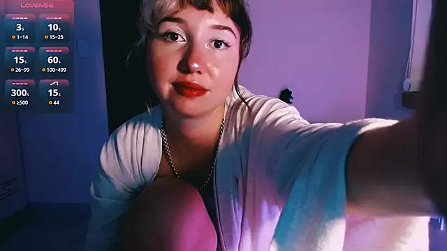 Cosmo Riri online show from March 6, 2026, 5:59 am