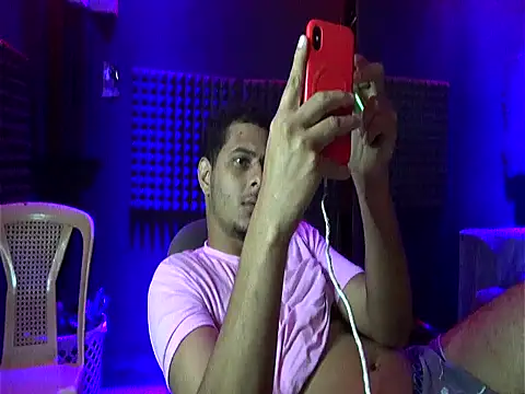 jess2020 online show from February 2, 2026, 12:37 pm