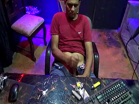 jess2020 online show from April 2, 2026, 3:31 pm