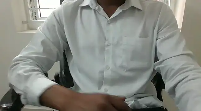 Snapshot of hydhunk29 chatting on January 7, 2025, 8:24 am hydhunk29 online show from January 7, 2025, 8:24 am