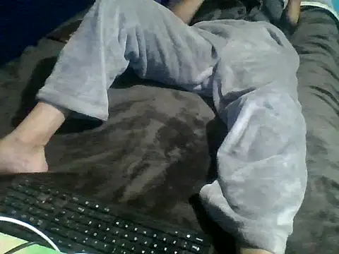 Snapshot of malekon76 chatting on March 14, 2026, 11:15 am malekon76 online show from March 14, 2026, 11:15 am