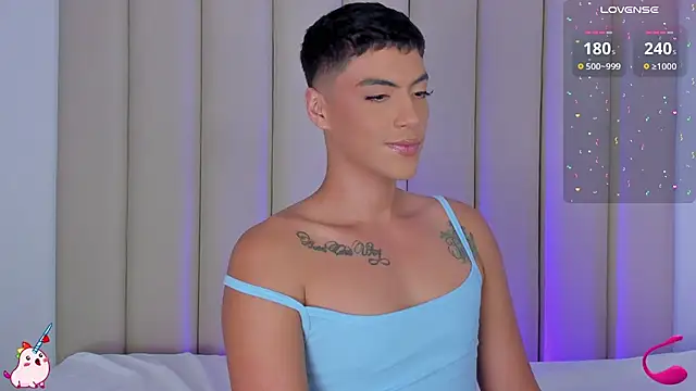 Snapshot of sam_phillipss chatting on January 3, 2025, 11:23 pm sam phillipss online show from January 3, 2025, 11:23 pm