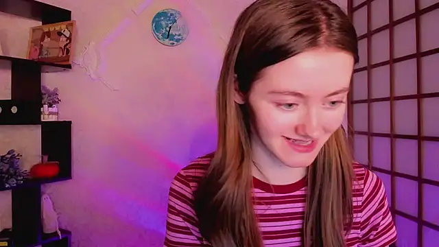 Snapshot of KateCuddle chatting on December 11, 2024, 5:53 am KateCuddle online show from December 11, 2024, 5:53 am