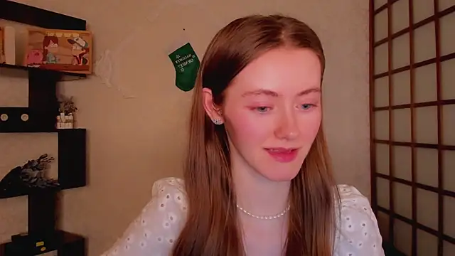 Snapshot of KateCuddle chatting on December 31, 2024, 7:53 am KateCuddle online show from December 31, 2024, 7:53 am