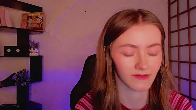 Snapshot of KateCuddle chatting on January 22, 2025, 5:16 am KateCuddle online show from January 22, 2025, 5:16 am