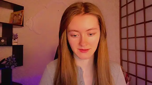 Snapshot of KateCuddle chatting on February 20, 2025, 5:01 am KateCuddle online show from February 20, 2025, 5:01 am