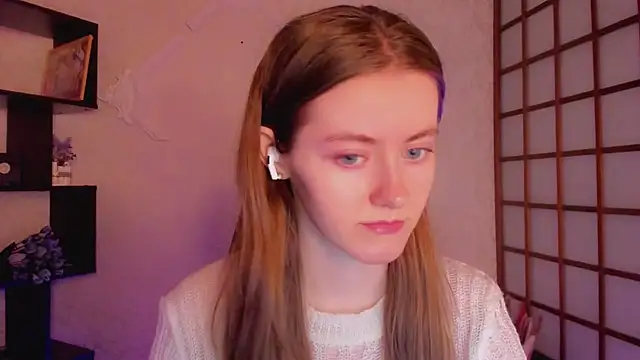 Snapshot of KateCuddle chatting on February 28, 2025, 2:20 am KateCuddle online show from February 28, 2025, 2:20 am