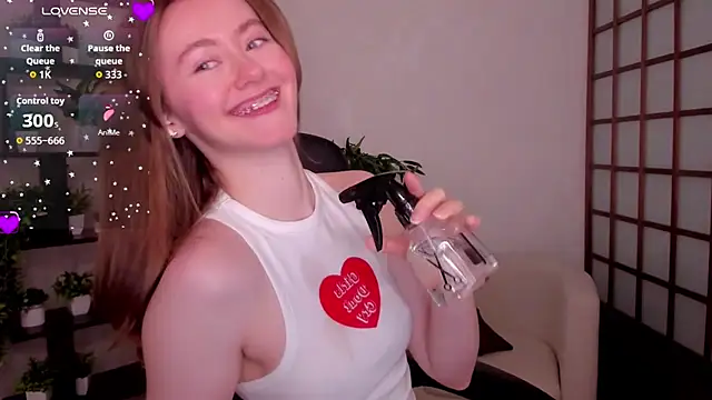 Snapshot of KateCuddle chatting on February 3, 2026, 2:53 am KateCuddle online show from February 3, 2026, 2:53 am