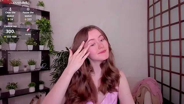 Snapshot of KateCuddle chatting on February 20, 2026, 6:26 am KateCuddle online show from February 20, 2026, 6:26 am