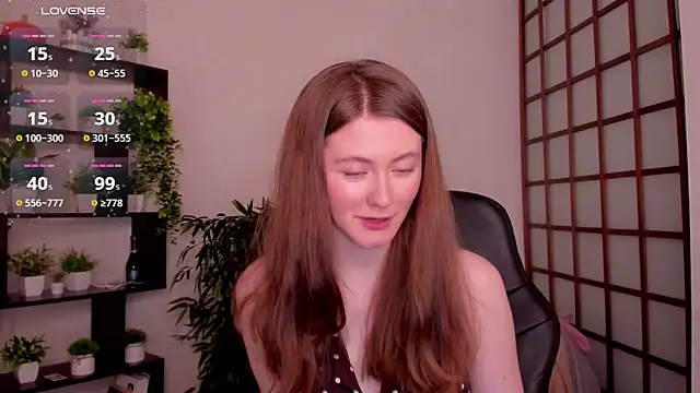 Snapshot of KateCuddle chatting on March 2, 2026, 5:08 am KateCuddle online show from March 2, 2026, 5:08 am