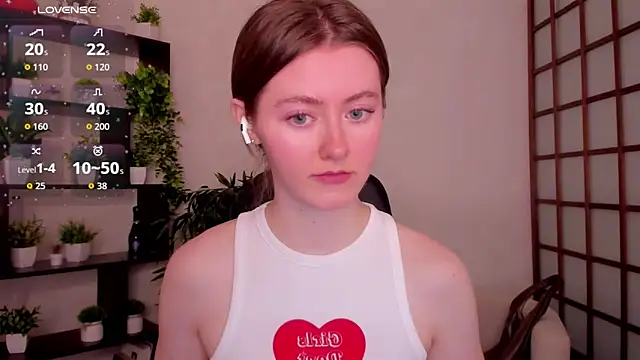 Snapshot of KateCuddle chatting on March 10, 2026, 3:00 am KateCuddle online show from March 10, 2026, 3:00 am