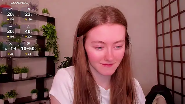 KateCuddle online show from May 6, 2026, 2:08 am