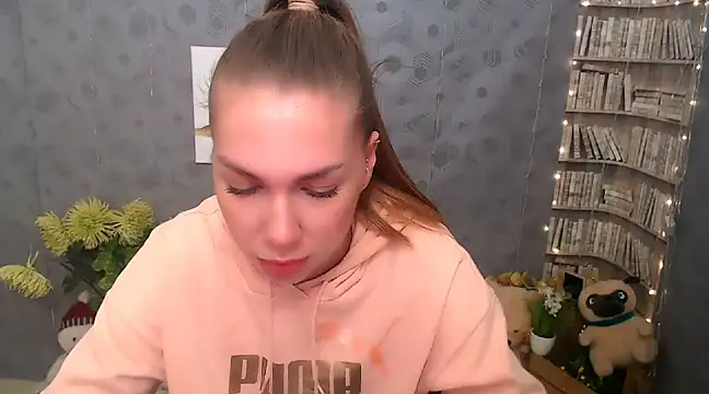 Sport Tall Doll online show from March 12, 2025, 9:44 am