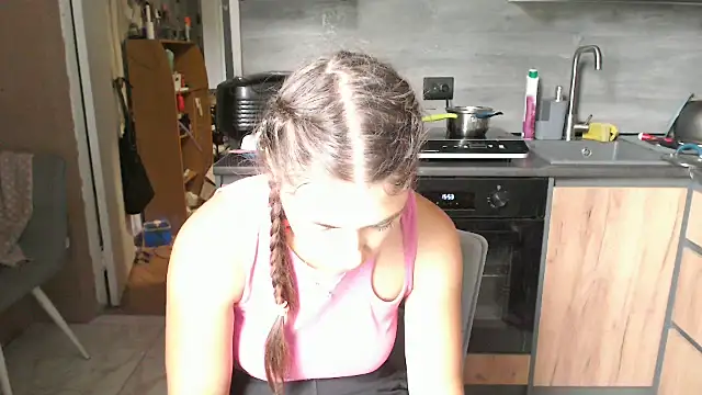 delightful sofi online show from July 4, 2026, 11:05 am