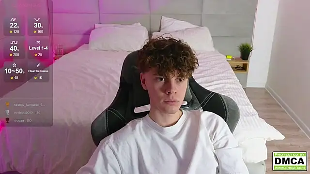 Snapshot of cute_thomas chatting on February 10, 2025, 11:23 pm cute thomas online show from February 10, 2025, 11:23 pm