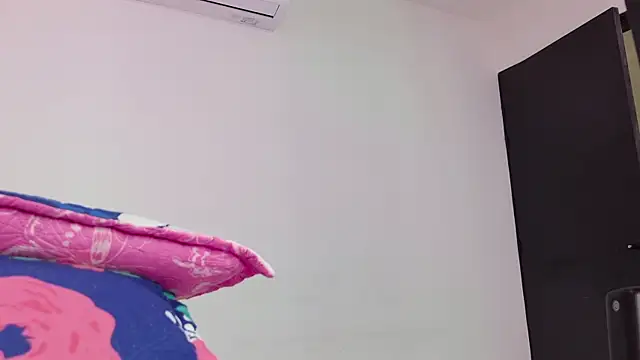 Snapshot of celeste_sea chatting on June 26, 2026, 7:18 pm celeste sea online show from June 26, 2026, 7:18 pm