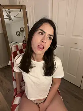 Snapshot of Wetbabygirlxo chatting on January 10, 2025, 2:14 am Wetbabygirlxo online show from January 10, 2025, 2:14 am