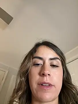 Snapshot of Wetbabygirlxo chatting on September 29, 2025, 1:11 am Wetbabygirlxo online show from September 29, 2025, 1:11 am