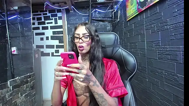 Snapshot of kissingdevil chatting on October 25, 2025, 9:42 pm kissingdevil online show from October 25, 2025, 9:42 pm