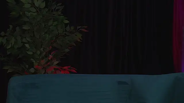 Snapshot of HotSkinnyX chatting on January 12, 2025, 4:52 am HotSkinnyX online show from January 12, 2025, 4:52 am