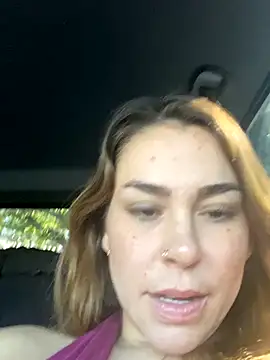 LeaGambit   online show from October 24, 2025, 6:48 pm