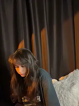 Snapshot of itssophiie chatting on February 22, 2026, 5:22 pm itssophiie online show from February 22, 2026, 5:22 pm