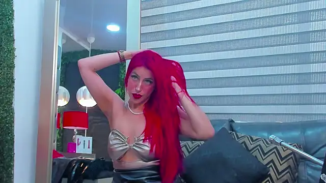 AllissaBrowm online show from April 16, 2026, 6:09 pm