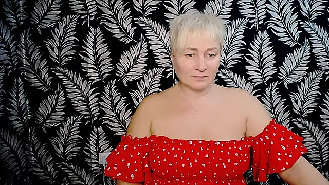 Snapshot of Olivia_playful chatting on December 15, 2024, 1:43 pm Olivia playful online show from December 15, 2024, 1:43 pm