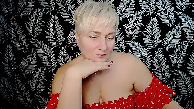 Snapshot of Olivia_playful chatting on December 19, 2024, 3:41 pm Olivia playful online show from December 19, 2024, 3:41 pm