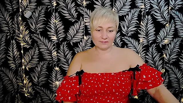 Snapshot of Olivia_playful chatting on January 10, 2025, 12:36 pm Olivia playful online show from January 10, 2025, 12:36 pm