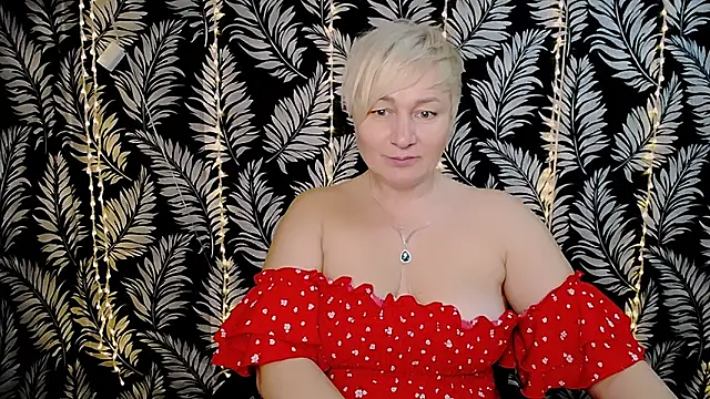 Snapshot of Olivia_playful chatting on February 13, 2025, 3:14 pm Olivia playful online show from February 13, 2025, 3:14 pm
