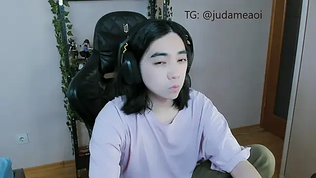 Snapshot of Judame_Aoi chatting on March 13, 2025, 8:22 pm Judame Aoi online show from March 13, 2025, 8:22 pm