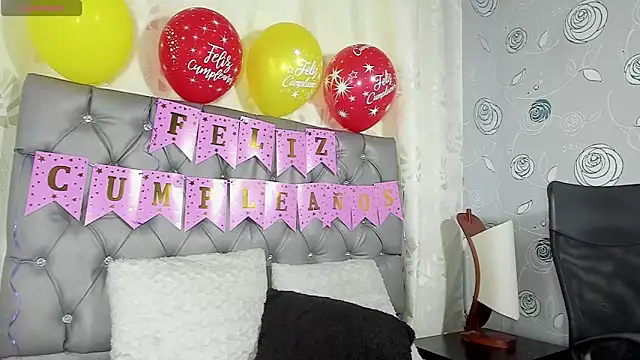 luna evaa online show from September 25, 2025, 2:10 pm