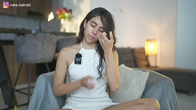 Snapshot of cata_batnati chatting on November 30, 2025, 2:10 pm cata batnati online show from November 30, 2025, 2:10 pm